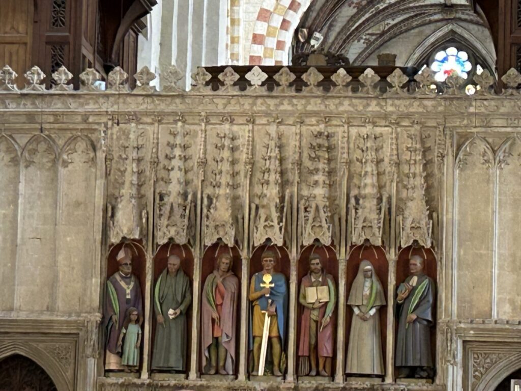St Albans - The Status & Carvings on the Screen in the Nave