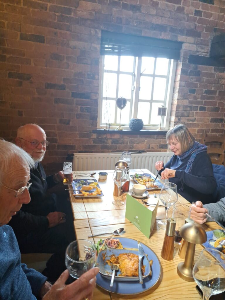 Bentley Woods Amble - lunch