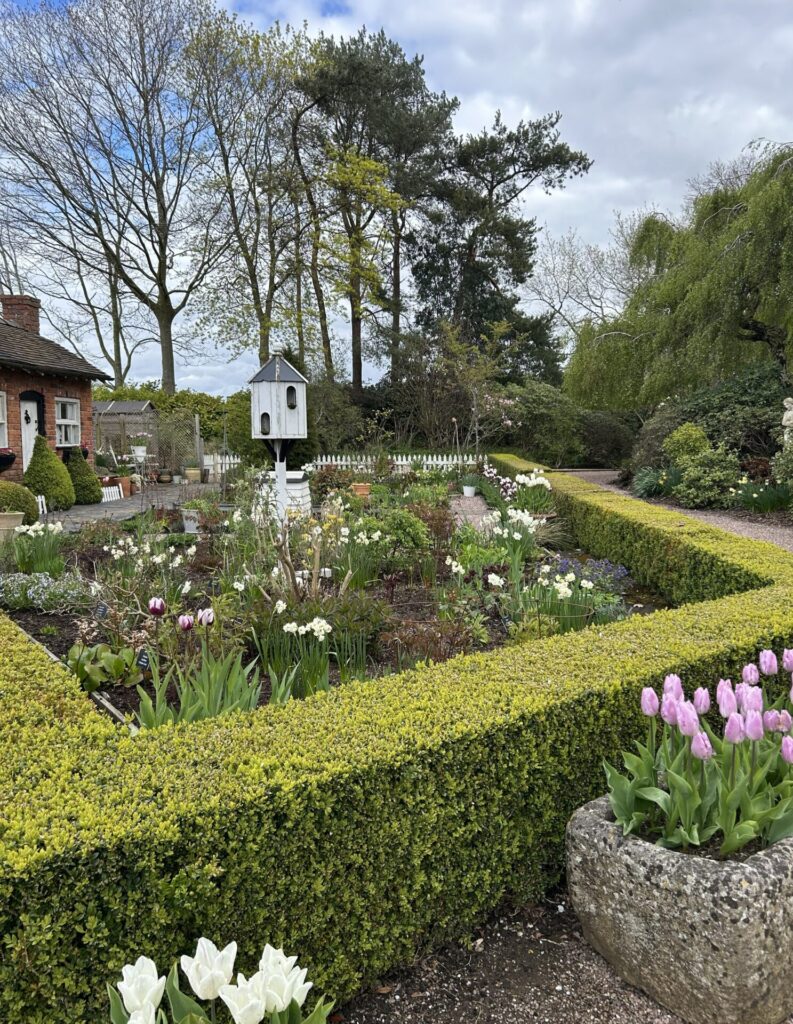 Bridgemere Garden Center - Cottage Garden
