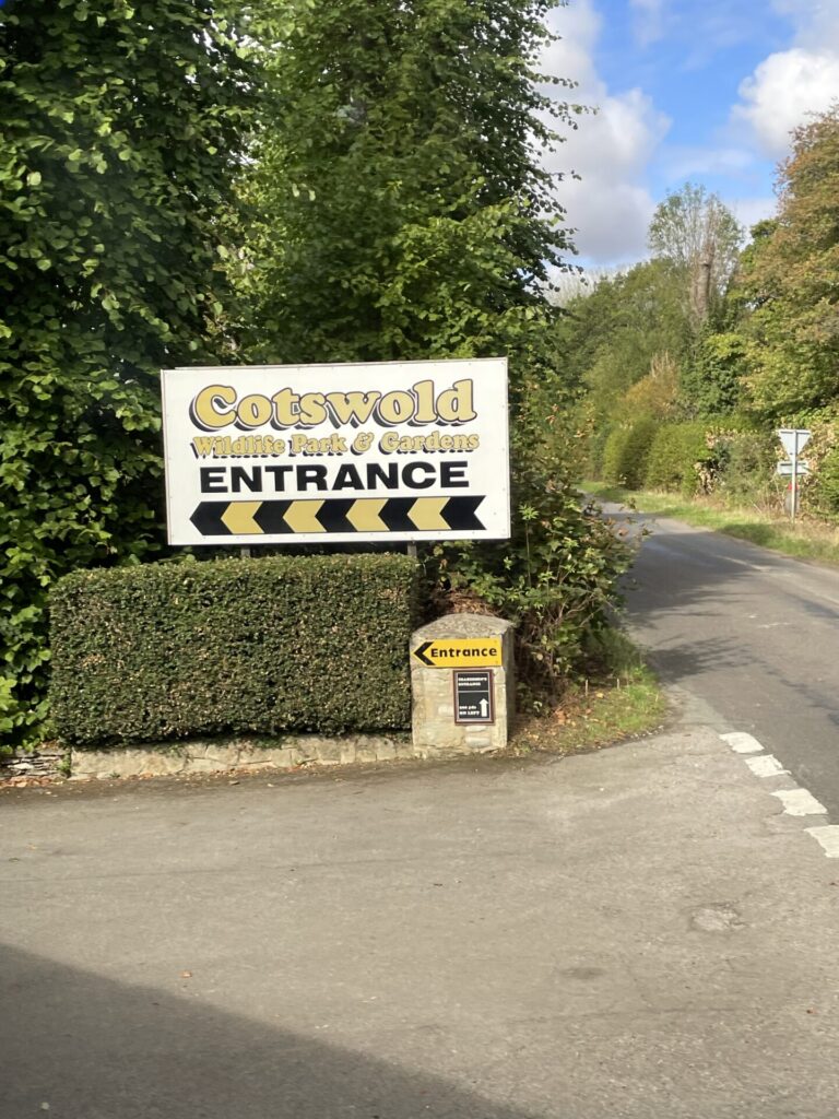 Entrance sign to Cotswold Wildlife Park
